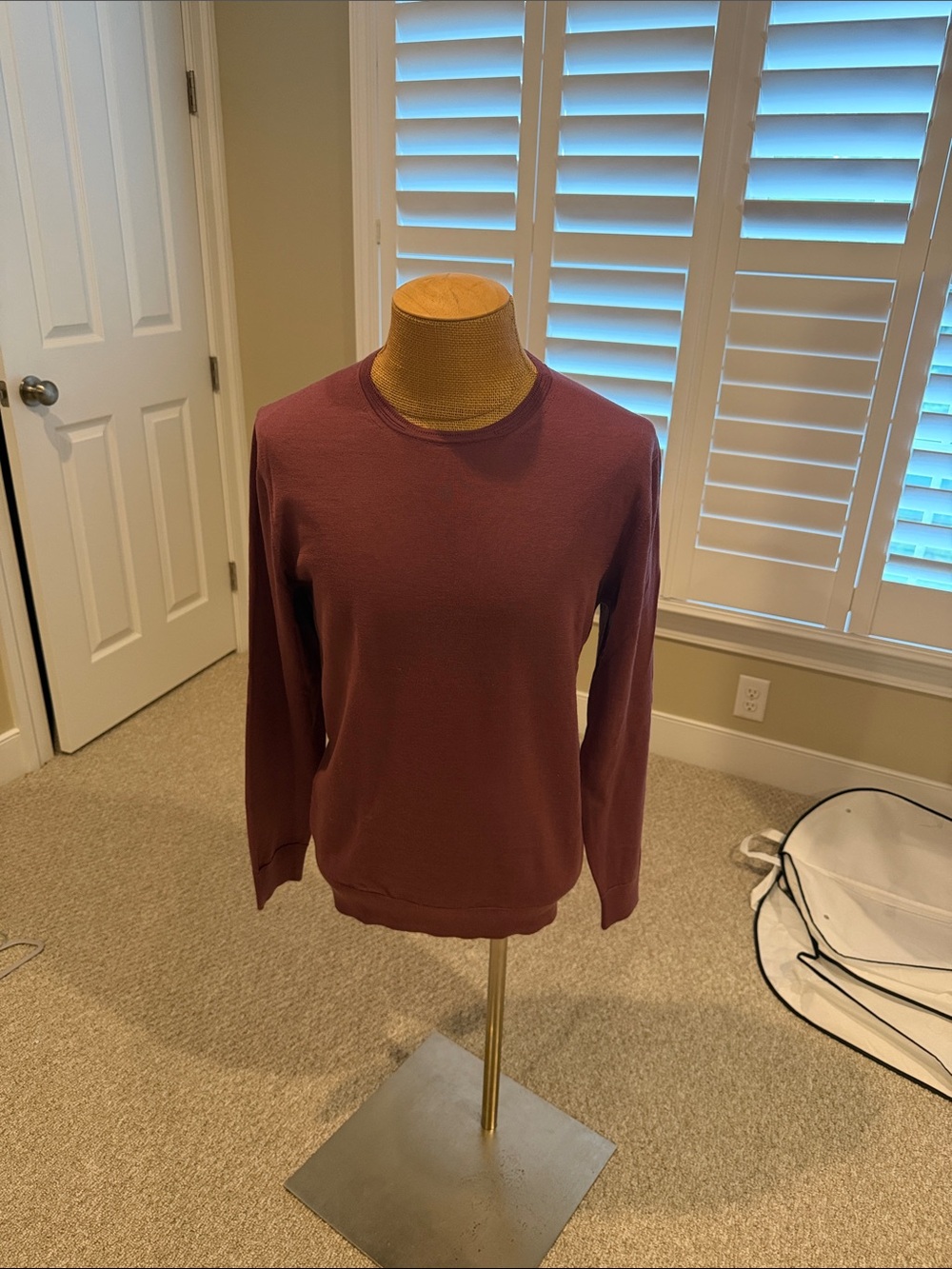 Mr. Porter, 100% merino wool, like new, L